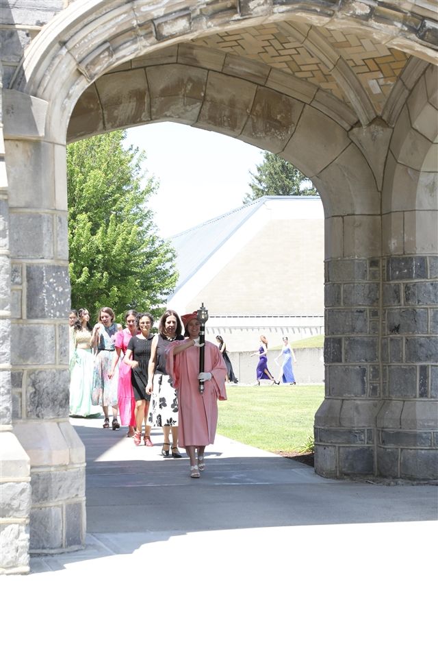 The Class of 2022 make their way from Baccalaureate to the Brick Dedication in Kellas Garden